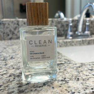 Clean Reserve Perfume in the scent Rain